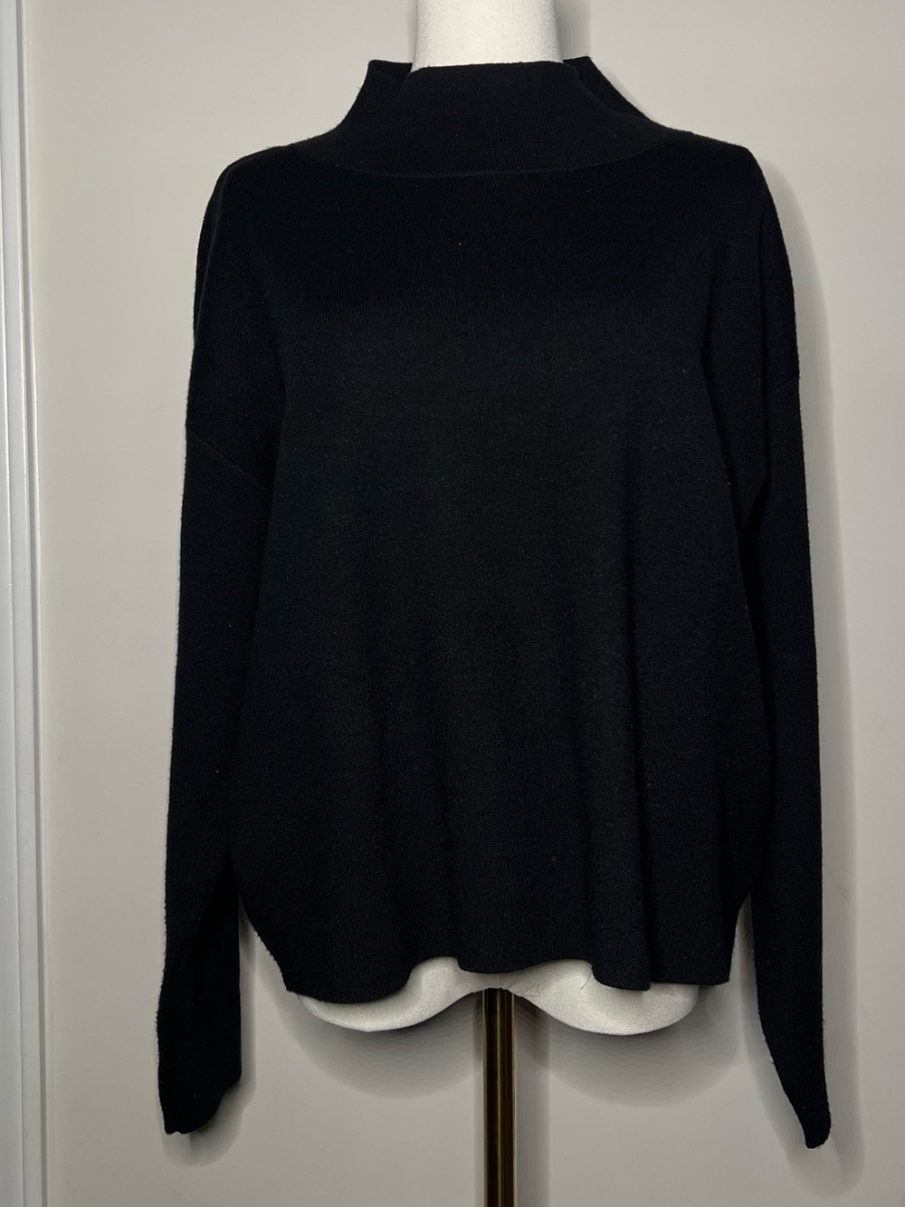 Maeve by Anthropology Women’s Black Mock Neck Sweater Sz S